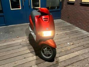SFERA ZONDER BLOK — SCOOTERS | PIAGGIO — MARKTPLAATS