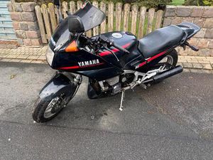 VERKAUFE EINE YAMAHA FJ 1200 ALS BASTEL FAHRZEUG