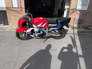 HONDA - CBR 900 RR FIRE BLADE