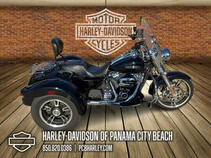 2021 HARLEY-DAVIDSON® FREEWHEELER®