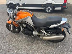 YAMAHA BT 1100 BULLDOG