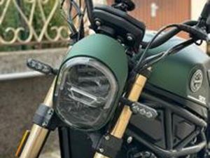 BENELLI LEONCINO 800