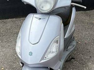 PIAGGIO FLY 125 CANTON ZURICH -
