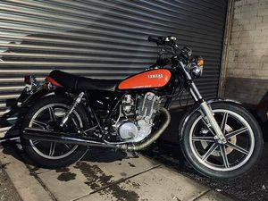YAMAHA SR 500 CANTON URI -