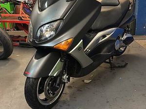 YAMAHA T-MAX CANTON TESSIN -