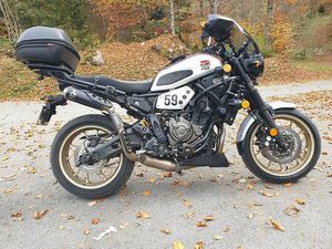 YAMAHA XSR 700 XTRIBUTE SPECIAL EDITION BIJOU / TOP ZUSTAND CANTON ARGOVIE -