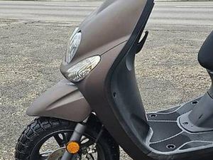 YAMAHA NEOS 50 CANTON LUCERNE -