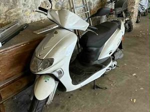 SCOOTER VITALITY (2T) BLANC