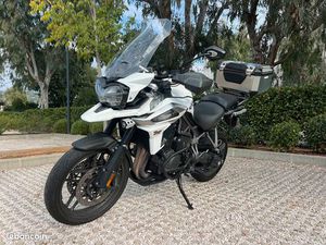 TRIUMPH TIGER 1200 XRT TOUTES OPTIONS + VALISES + ENTRETIEN TRIUMPH + RÉVISION ET CT FAITS POUR LA VENTE
