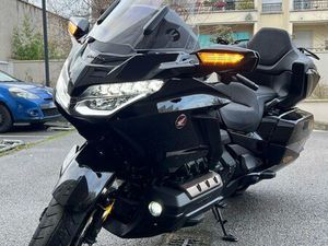 HONDA GL 1800 GOLDWING TOURING DCT FULL BLACK ÉDITION