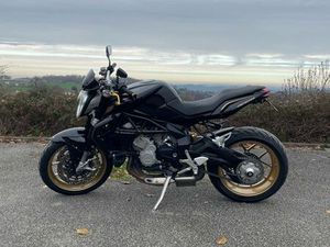 MV AGUSTA BRUTALE 800