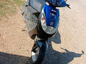 VEND OU ÉCHANGE SCOOTER VIVACITY