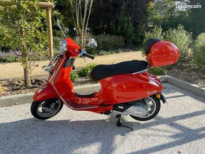 PIAGGIO VESPA PRIMAVERA 125