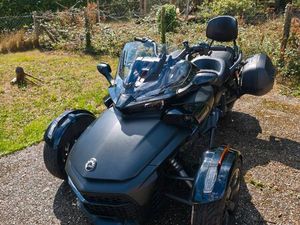 BRP CAN-AM SPYDER F3S 2021 FULL BLACK