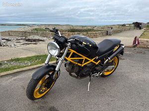 DUCATI MONSTER A2