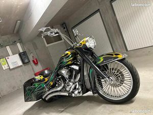 VENDS HARLEY-DAVIDSON BAGGER