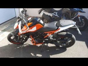 KTM DUKE 125
