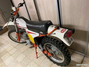 MOTO KTM 250 GS