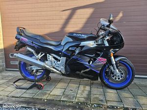 SUZUKI GSXR1100 GSXR 1100 GSX-R