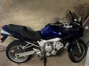 FAZER 600 BLEU DE 2004