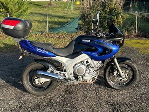 VENDS YAMAHA TDM 850 4TX