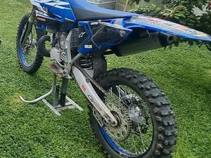 250 YZ YAMAHA
