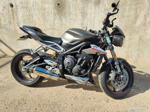 TRIUMPH STREET TRIPLE 765 RS