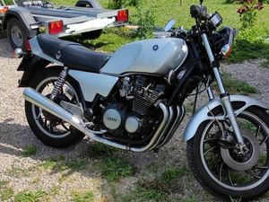 YAMAHA XJ 650
