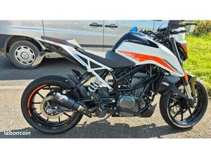 KTM 390 DUKE