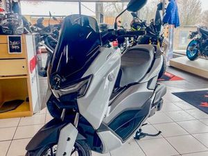 YAMAHA NMAX 125 TECH MAX