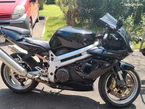 APRILIA SL 1000 FALCO