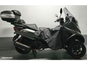 PIAGGIO MP3 500 HPE SPORT ADVANCE - ABS/ASR – 32 250 KM – EXCELLENT ÉTAT