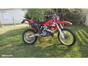 GAS GAS 250 EC 2004 RÉVISÉE DE A À Z - À RODER