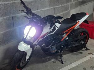 125 KTM DUKE