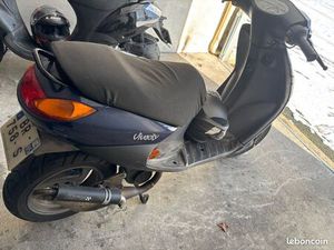 SCOOTER PEUGEOT VIVACITY