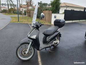 SCOOTER PIAGGIO LIBERTY