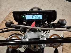 MOTO 50CM3 MRT PRO D'ORIGINE À 3100.ACHETER ET UN SUIVI CHEZ LITTORAL MOTO AIZENAY(FACTURES)POUR PLUS DE PRÉCISIONS N'HÉSITEZ PAS À ME CONTACTER. CORDIALEMENT