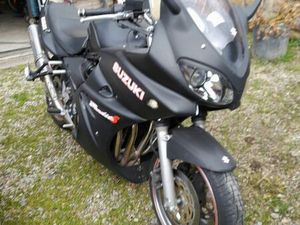 MOTO SUZUKI 600 BANDIT