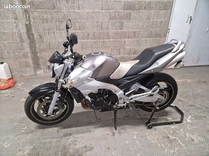 600 GSR SUZUKI