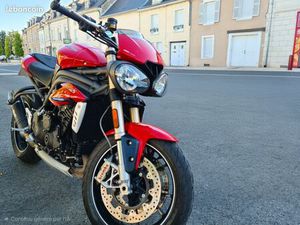 SPEED TRIPLE 1050