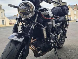 KAWASAKI Z650RS