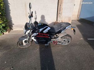 SCOOTER ÉLECTRIQUE