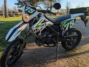 TRÈS BELLE RIEJU MRT PRO