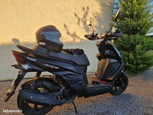 VEND SCOOTER SYM 50 JET
