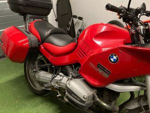 BMW R1100RS