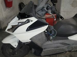 KYMCO DINK STREET 300