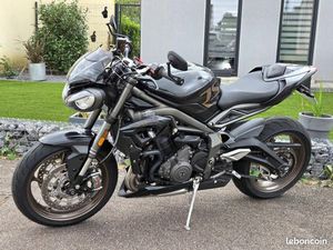 TRIUMPH STREET TRIPLE 765 RS 2022