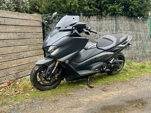 YAMAHA TMAX 20TH ANNIVERSAIRE