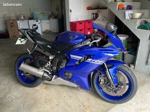 YAMAHA R6 2020