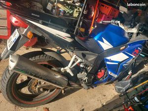 125 DEALIM ROADSPORT